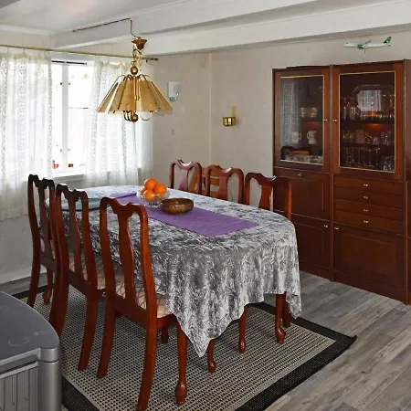 8 Person In Holiday home
