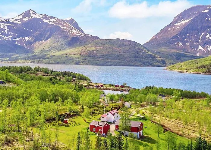 8 Person In Semesterbostad